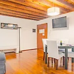 Residenza Corte Carnesali - Italian Homing *