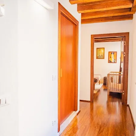 Residenza Corte Carnesali - Italian Homing アパート *