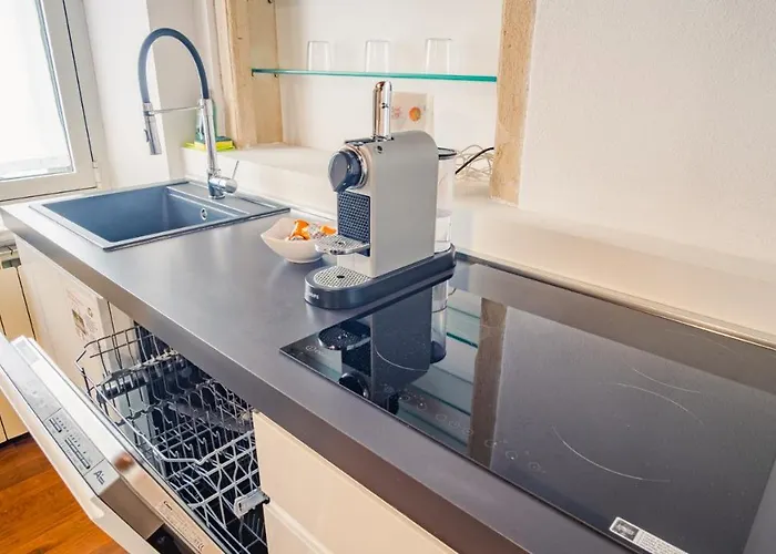 Residenza Corte Carnesali - Italian Homing Apartmán *