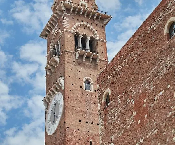 Residenza Corte Carnesali - Italian Homing Verona