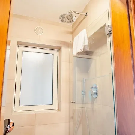 Residenza Corte Carnesali - Italian Homing Lejlighed