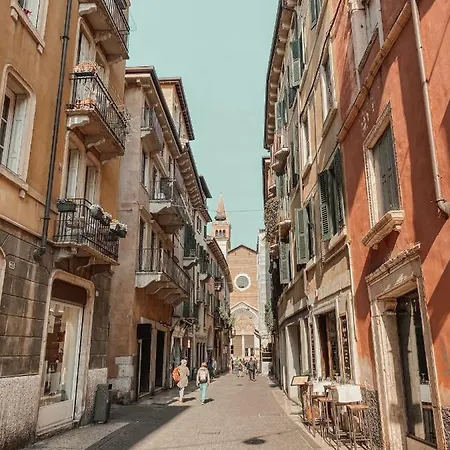 Residenza Corte Carnesali - Italian Homing Lejlighed Verona